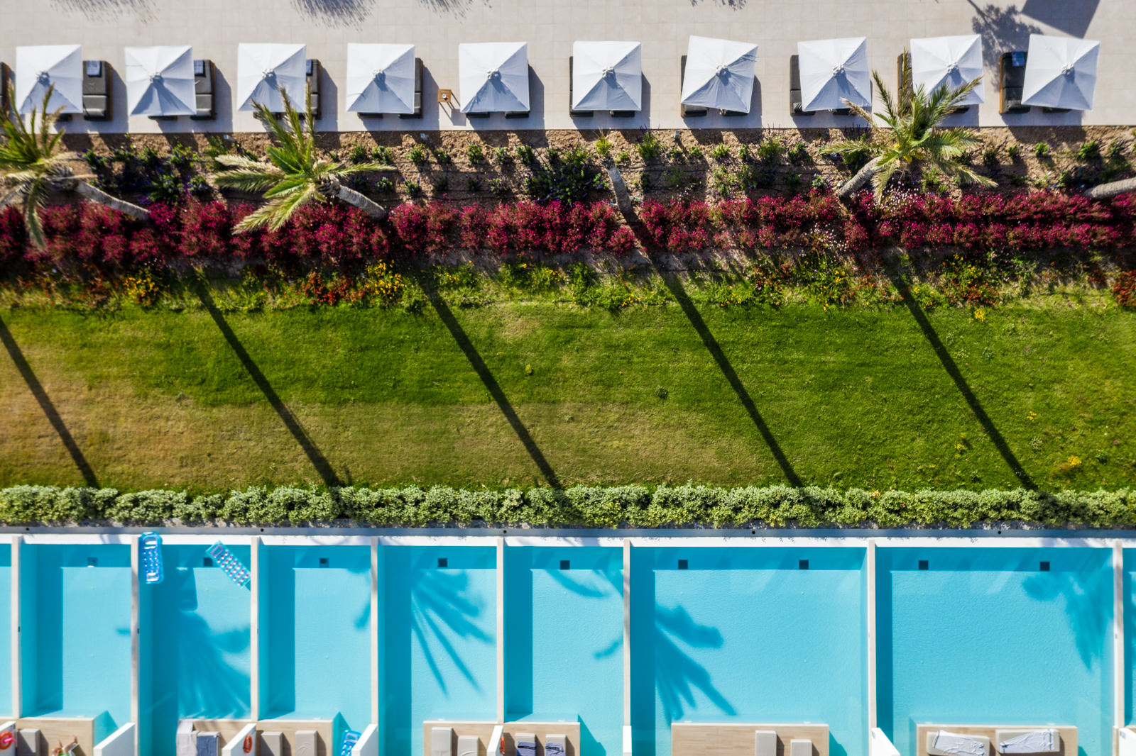 Book your wedding day in Gennadi Grand Resort & Spa